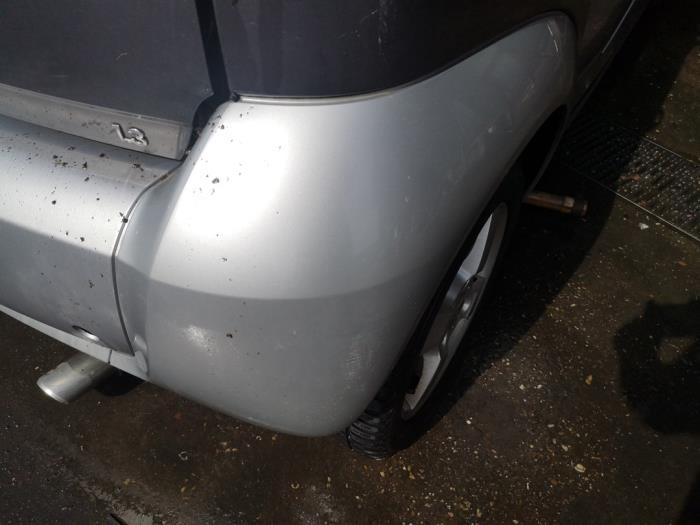 Używane Chlapacz prawy tyl Smart Forfour (454) 1.3 16V Cena na żądanie oferowane przez Bongers Auto-Onderdelen Zeeland