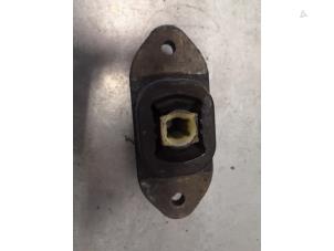 Used Engine mount Mercedes Vito (447.6) 1.6 109 CDI 16V Price on request offered by Bongers Auto-Onderdelen Zeeland
