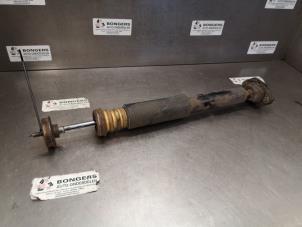 Used Rear shock absorber rod, left BMW 3 serie Touring (E91) 320i 16V Price on request offered by Bongers Auto-Onderdelen Zeeland