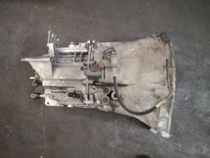 Used Gearbox BMW 5 serie (E39) 520i 24V Price on request offered by Bongers Auto-Onderdelen Zeeland