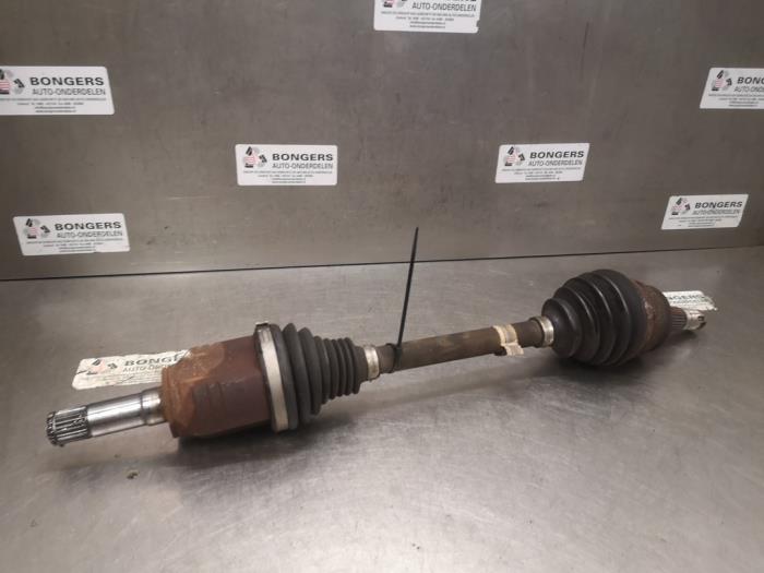 Gebrauchte Antriebswelle links vorne Fiat Punto III (199) 1.3 JTD Multijet Start&Stop 16V Preis auf Anfrage angeboten von Bongers Auto-Onderdelen Zeeland