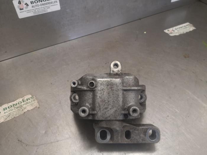 Engine mount Volkswagen Caddy Combi IV, 2015 / 2020 2.0 TDI 102, MPV, Diesel, 1.968cc, 75kW (102pk), FWD, DFSD, 2015-11 / 2020-09 (Used)
