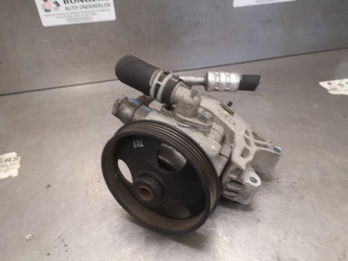 Usagé Pompe direction assistée Chevrolet Cruze (300) 1.8 16V VVT Prix sur demande proposé par Bongers Auto-Onderdelen Zeeland