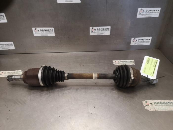 Gebrauchte Antriebswelle links vorne Fiat Grande Punto (199) 1.3 JTD Multijet 16V Preis auf Anfrage angeboten von Bongers Auto-Onderdelen Zeeland