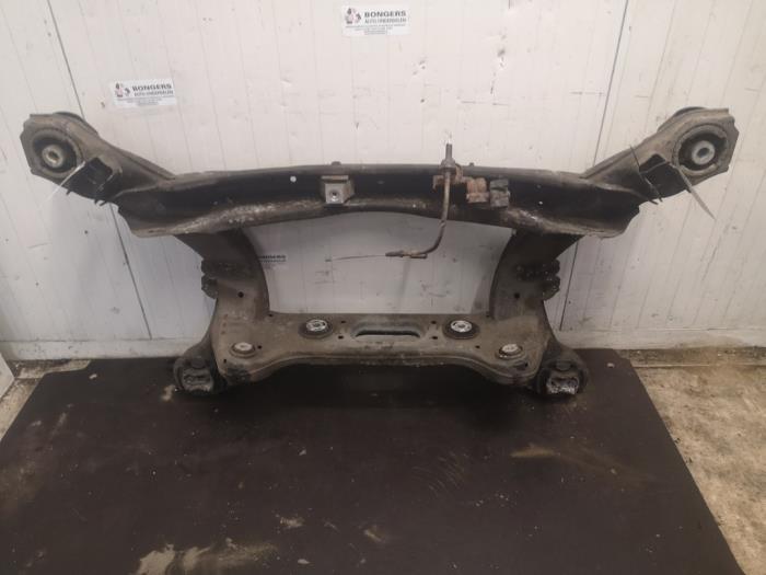Used Subframe Mercedes C (W204) 1.8 C-180K 16V Price on request offered by Bongers Auto-Onderdelen Zeeland