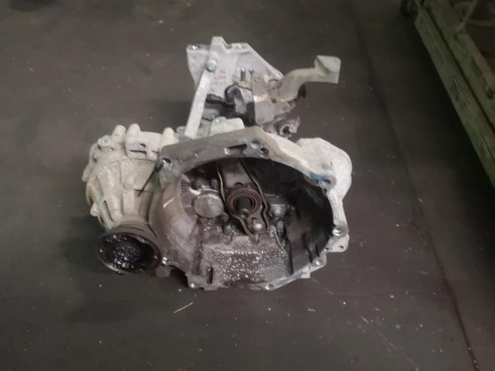 Gebrauchte Getriebe Volkswagen Golf V (1K1) 1.9 TDI Preis auf Anfrage angeboten von Bongers Auto-Onderdelen Zeeland