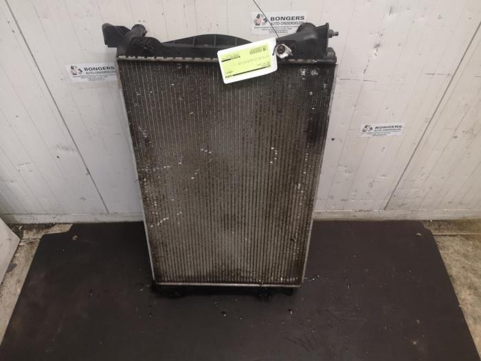 Used Radiator Audi A6 Avant (C6) 3.0 TDI V6 24V Quattro Price on request offered by Bongers Auto-Onderdelen Zeeland