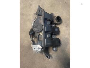 Ventildeckel van een Mercedes-Benz Vito (447.6) 1.6 109 CDI 16V 2016