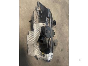 Ventildeckel van een Mercedes-Benz Vito (447.6) 1.6 109 CDI 16V 2016