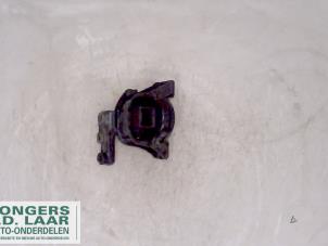 Used Engine mount Citroen C3 (FC/FL/FT) 1.4 HDi Price on request offered by Bongers Auto-Onderdelen Zeeland