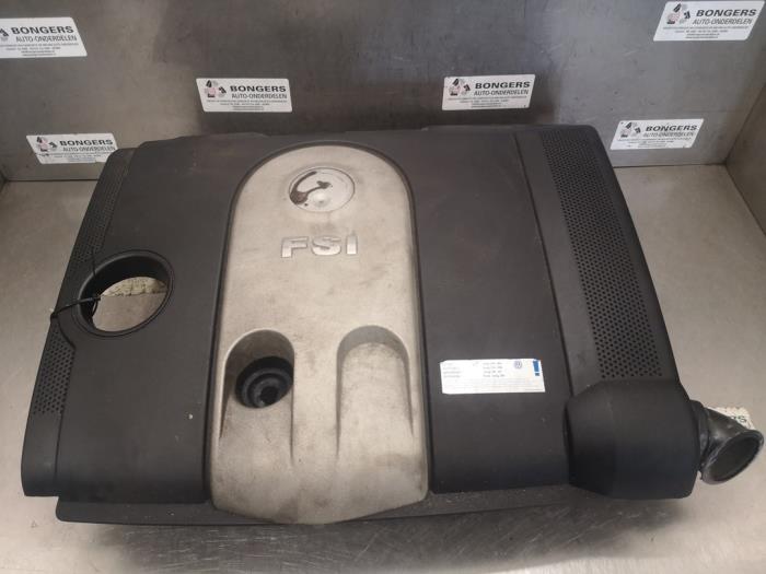 Gebrauchte Abdeckblech Motor Volkswagen Touran (1T1/T2) 1.6 FSI 16V Preis auf Anfrage angeboten von Bongers Auto-Onderdelen Zeeland