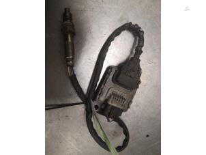 Lambda probe from a Opel Insignia Grand Sport 2.0 CDTI 16V 4x4 2020