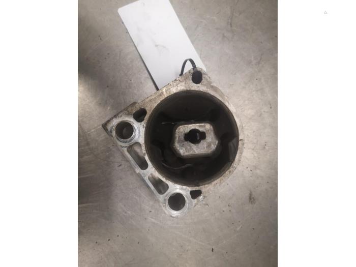 Usados Soporte de motor Opel Insignia Grand Sport 2.0 CDTI 16V 4x4 Precio de solicitud ofrecido por Bongers Auto-Onderdelen Zeeland