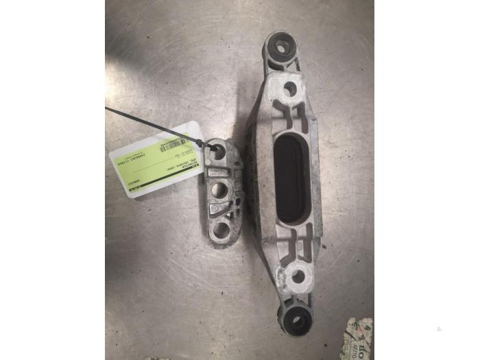 Usados Soporte de motor Opel Insignia Grand Sport 2.0 CDTI 16V 4x4 Precio de solicitud ofrecido por Bongers Auto-Onderdelen Zeeland