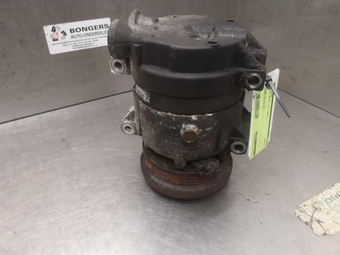 Usagé Compresseur de clim Chevrolet Kalos (SF48) 1.4 Prix sur demande proposé par Bongers Auto-Onderdelen Zeeland