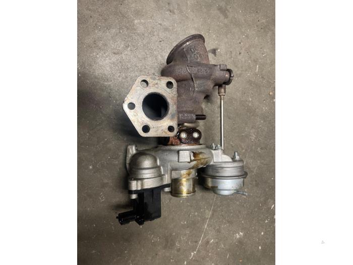 Używane Turbo Fiat 500L (199) 0.9 TwinAir Turbo 105 Cena na żądanie oferowane przez Bongers Auto-Onderdelen Zeeland