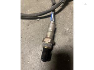 Lambda probe from a Volkswagen Touran (5T1) 2.0 TDI 16V BlueMotion Technology SCR 2019