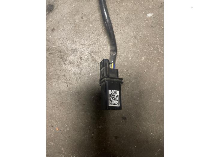 Lambda probe from a Volkswagen Touran (5T1) 2.0 TDI 16V BlueMotion Technology SCR 2019
