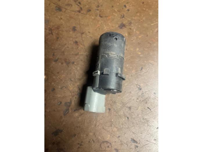 Usados Sensor PDC BMW 5 serie Touring (E61) 530d 24V Precio de solicitud ofrecido por Bongers Auto-Onderdelen Zeeland