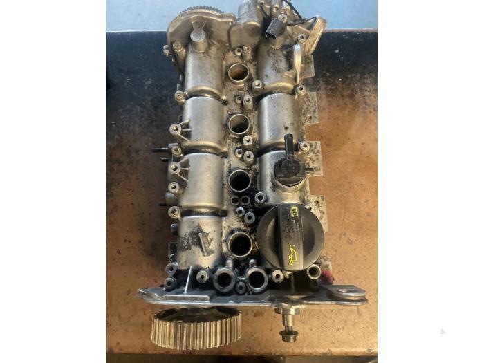 Begagnade Topplock Volkswagen Golf VII (AUA) 1.4 TSI 16V Pris på förfrågan erbjuds av Bongers Auto-Onderdelen Zeeland