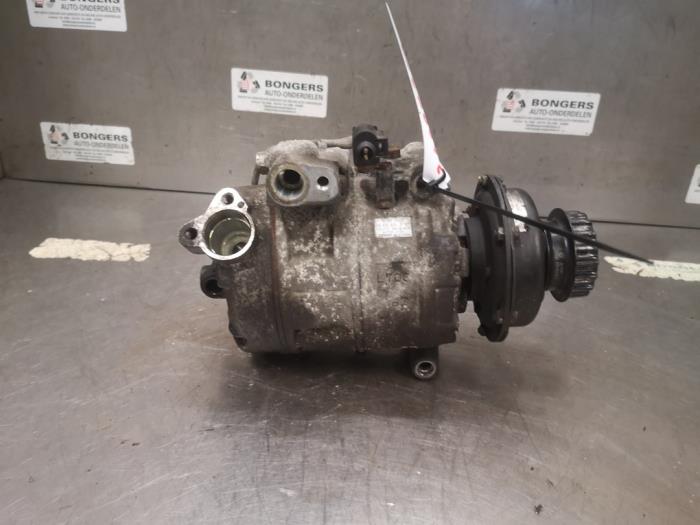 Usagé Pompe clim Volkswagen Transporter T5 2.5 TDi Prix sur demande proposé par Bongers Auto-Onderdelen Zeeland