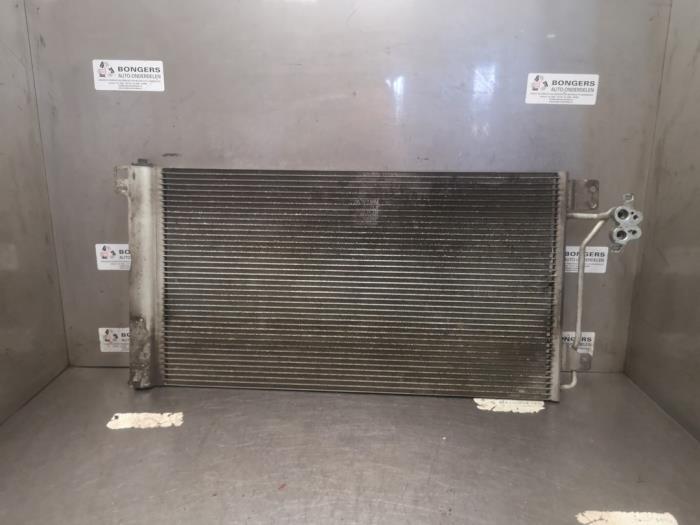 Usagé Condenseur de climatisation Volkswagen Transporter T5 2.5 TDi Prix sur demande proposé par Bongers Auto-Onderdelen Zeeland