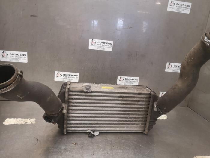 Usados Intercooler Hyundai i30 (GDHB5) 1.6 CRDi 16V VGT Precio de solicitud ofrecido por Bongers Auto-Onderdelen Zeeland