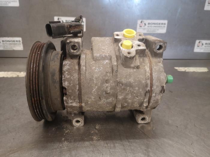 Usagé Compresseur de clim Chrysler PT Cruiser 2.0 16V Prix sur demande proposé par Bongers Auto-Onderdelen Zeeland