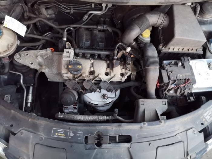 Używane Silnik Skoda Fabia II (5J) 1.2i Cena na żądanie oferowane przez Bongers Auto-Onderdelen Zeeland