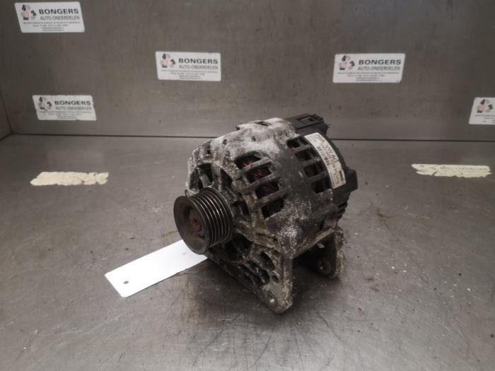Gebrauchte Dynamo Skoda Fabia II (5J) 1.2i 12V Preis auf Anfrage angeboten von Bongers Auto-Onderdelen Zeeland