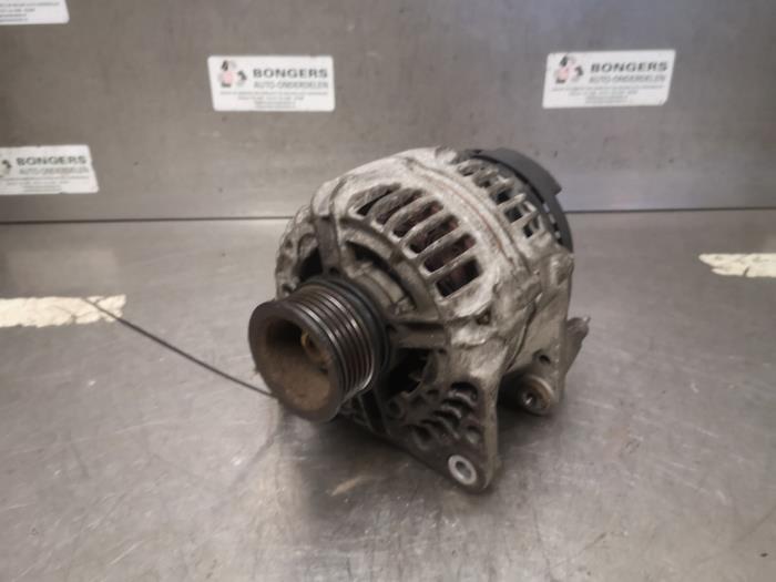 Used Dynamo Audi A3 (8L1) 1.8 T 20V Price on request offered by Bongers Auto-Onderdelen Zeeland