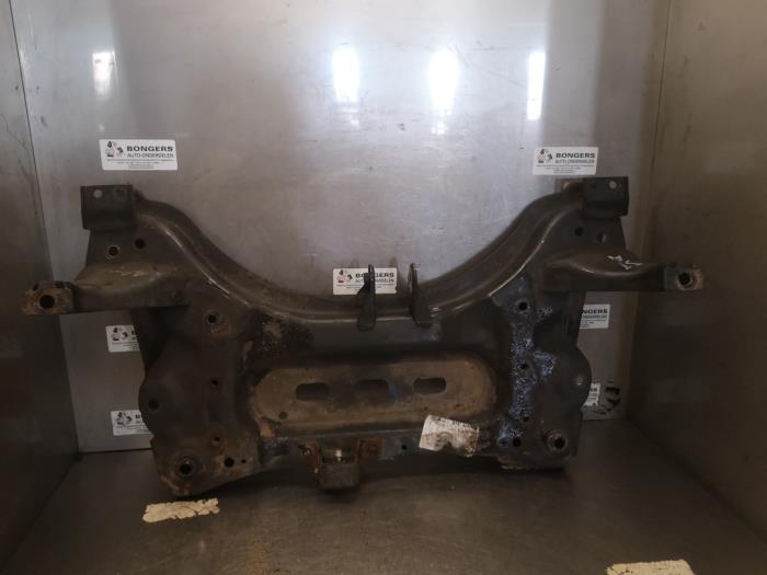 Used Subframe Nissan Qashqai (J11) 1.6 DIG-T 163 16V Price on request offered by Bongers Auto-Onderdelen Zeeland