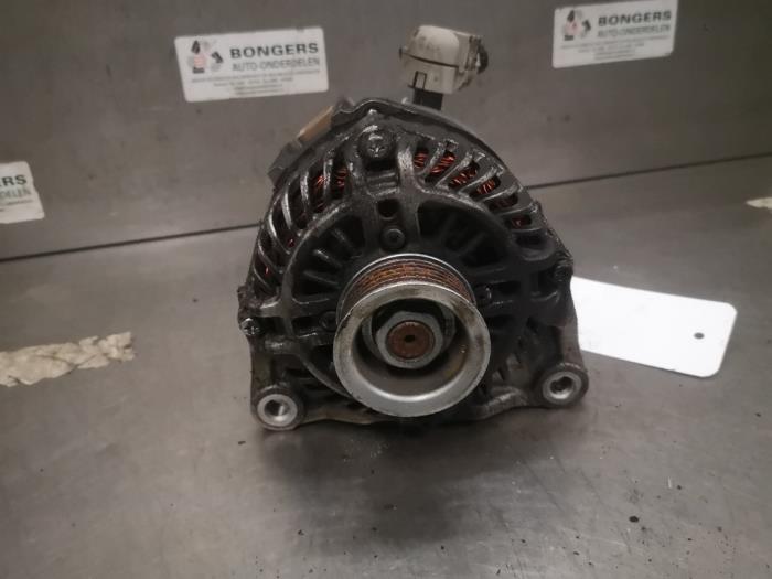 Begagnade Dynamo Mazda 3 (BM/BN) 1.5 Skyactiv-G 100 16V Pris på förfrågan erbjuds av Bongers Auto-Onderdelen Zeeland