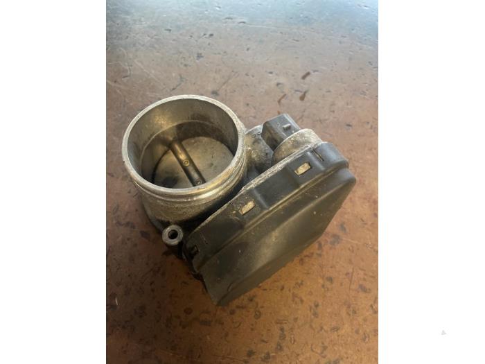Gebrauchte Drosselklappengehäuse BMW 3 serie Touring (E46/3) 325i 24V Preis auf Anfrage angeboten von Bongers Auto-Onderdelen Zeeland