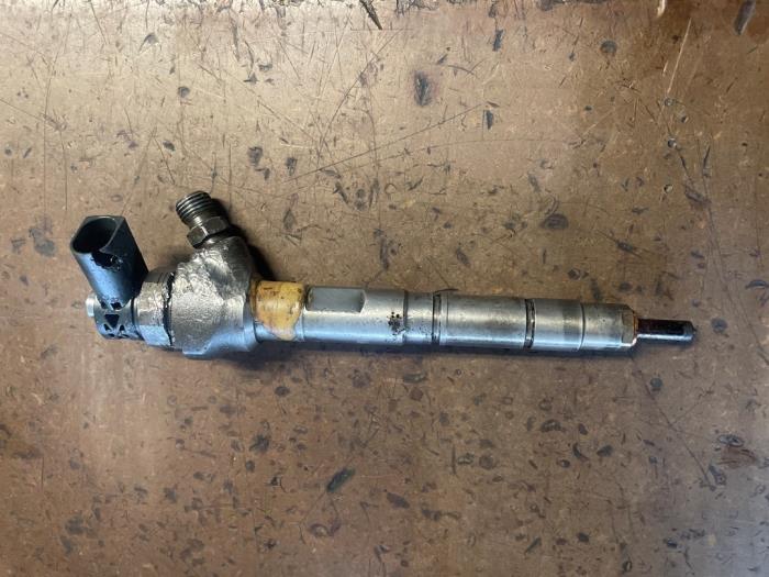 Usagé Injecteurs Volkswagen Crafter 2.0 BiTDI Prix sur demande proposé par Bongers Auto-Onderdelen Zeeland