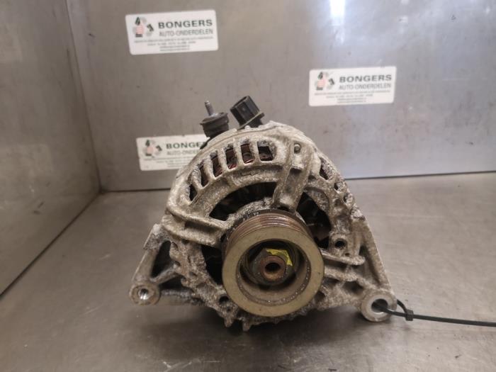 Used Dynamo Toyota Corolla (E12) 1.4 16V VVT-i Price on request offered by Bongers Auto-Onderdelen Zeeland