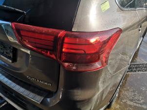 Gebrauchte Rücklicht rechts Mitsubishi Outlander (GF/GG) 2.2 DI-D 16V Clear Tec 4x2 Preis auf Anfrage angeboten von Bongers Auto-Onderdelen Zeeland