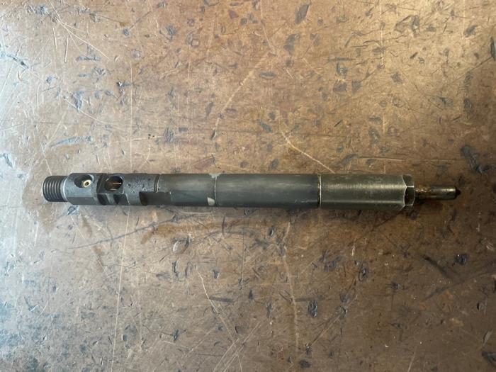 Usagé Injecteurs Mercedes E Combi (S211) 2.2 E-220 CDI 16V Prix sur demande proposé par Bongers Auto-Onderdelen Zeeland