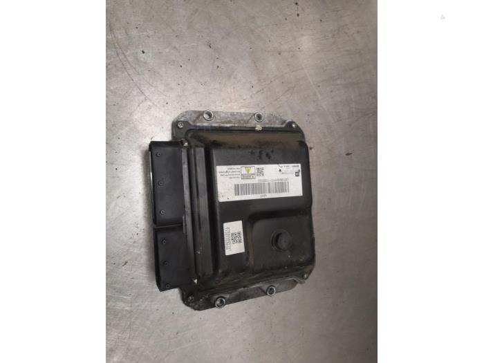 Used Engine management computer Opel Astra J Sports Tourer (PD8/PE8/PF8) 1.6 CDTI 16V Price on request offered by Bongers Auto-Onderdelen Zeeland