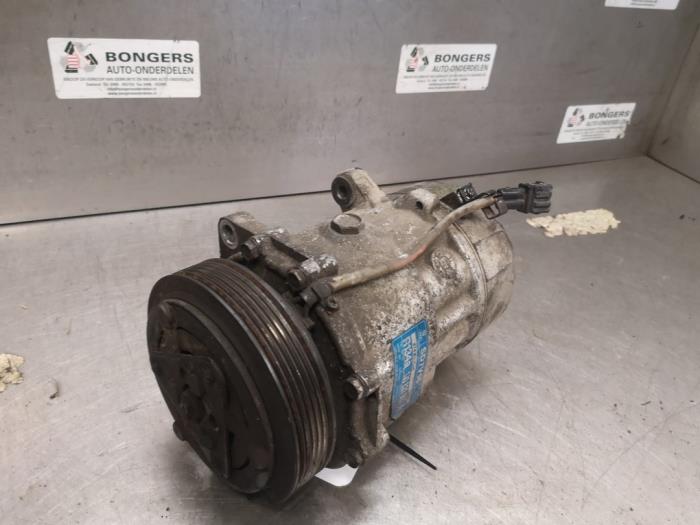 Usagé Pompe clim Volkswagen LT II 28/31/35 2.5 TDi Prix sur demande proposé par Bongers Auto-Onderdelen Zeeland