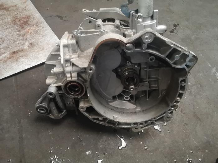 Usagé Boîte de vitesse Opel Corsa D 1.3 CDTi 16V ecoFLEX Prix sur demande proposé par Bongers Auto-Onderdelen Zeeland