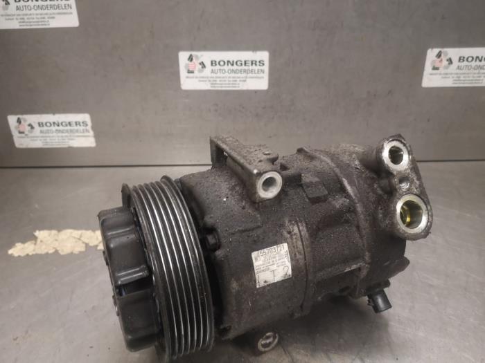 Usagé Compresseur de clim Opel Corsa D 1.3 CDTi 16V ecoFLEX Prix sur demande proposé par Bongers Auto-Onderdelen Zeeland