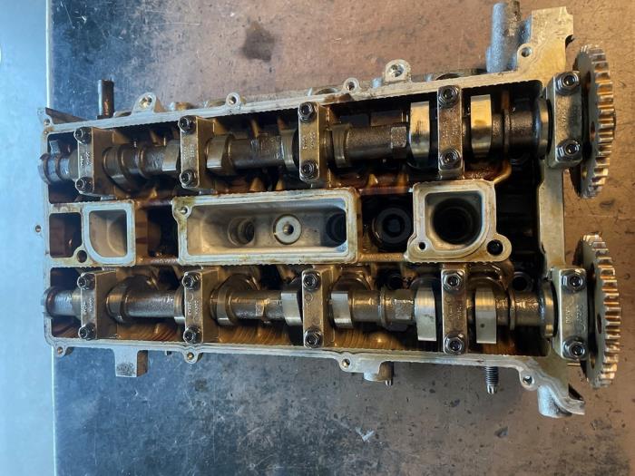 Begagnade Topplock Volvo V50 (MW) 1.8 16V Pris på förfrågan erbjuds av Bongers Auto-Onderdelen Zeeland