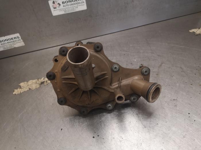 Begagnade Vattenpump Ford Transit Custom 2.2 TDCi 16V Pris på förfrågan erbjuds av Bongers Auto-Onderdelen Zeeland