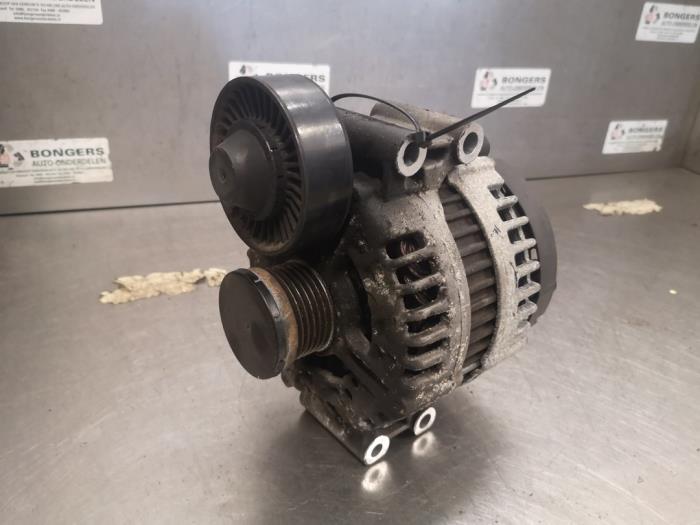 Usagé Dynamo BMW 5 serie (E60) 530i 24V Prix sur demande proposé par Bongers Auto-Onderdelen Zeeland