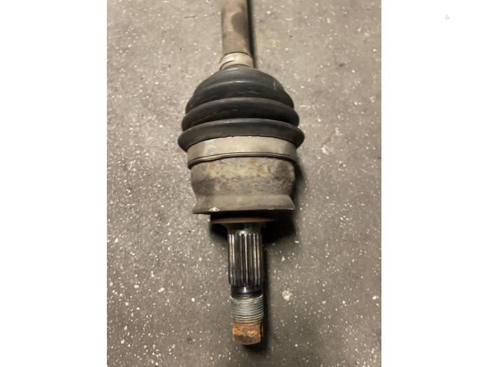 Arbre de transmission avant droit d'un Fiat 500 (312) 1.2 2009