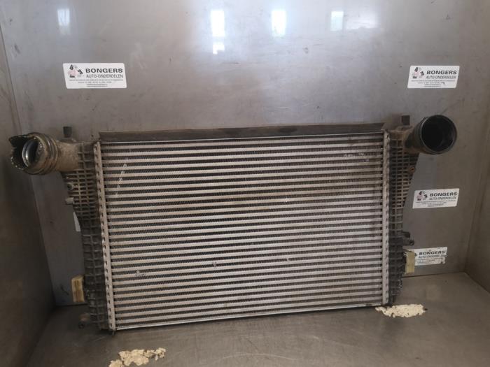 Usados Intercooler Volkswagen Passat Variant (3C5) 1.4 TSI 16V EcoFuel Precio de solicitud ofrecido por Bongers Auto-Onderdelen Zeeland