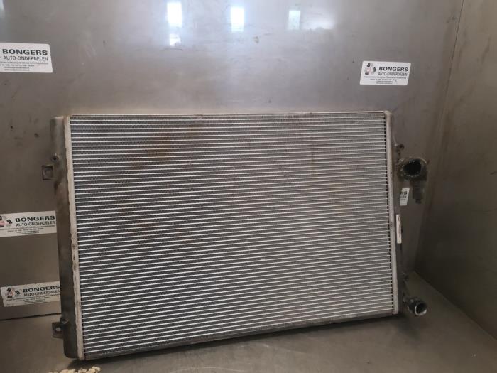 Usagé Radiateur Volkswagen Passat Variant (3C5) 1.4 TSI 16V EcoFuel Prix sur demande proposé par Bongers Auto-Onderdelen Zeeland