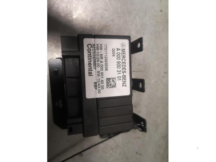 Usagé Module pompe carburant Mercedes Sprinter 3,5t (906.63) 310 CDI 16V Prix sur demande proposé par Bongers Auto-Onderdelen Zeeland