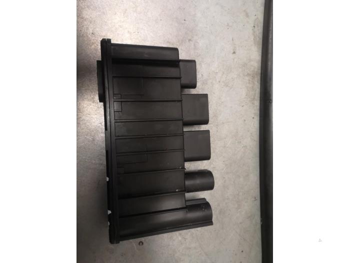 Used On-board computer BMW X1 (F48) sDrive 16d 1.5 12V TwinPower Price on request offered by Bongers Auto-Onderdelen Zeeland